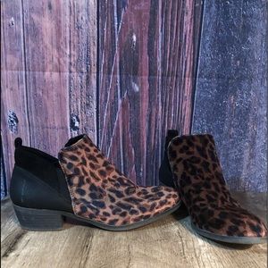 Cheetah print booties!